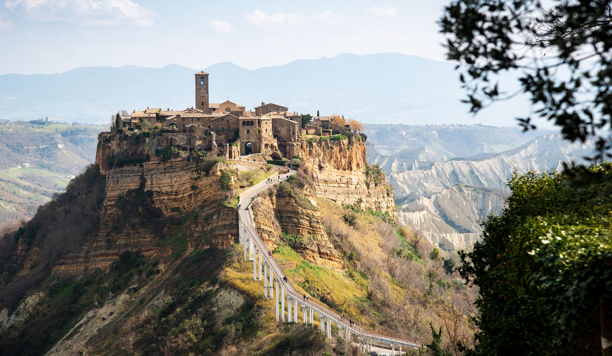 Civita di giorno